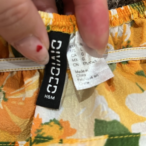 H&M top - Picture 3 of 3